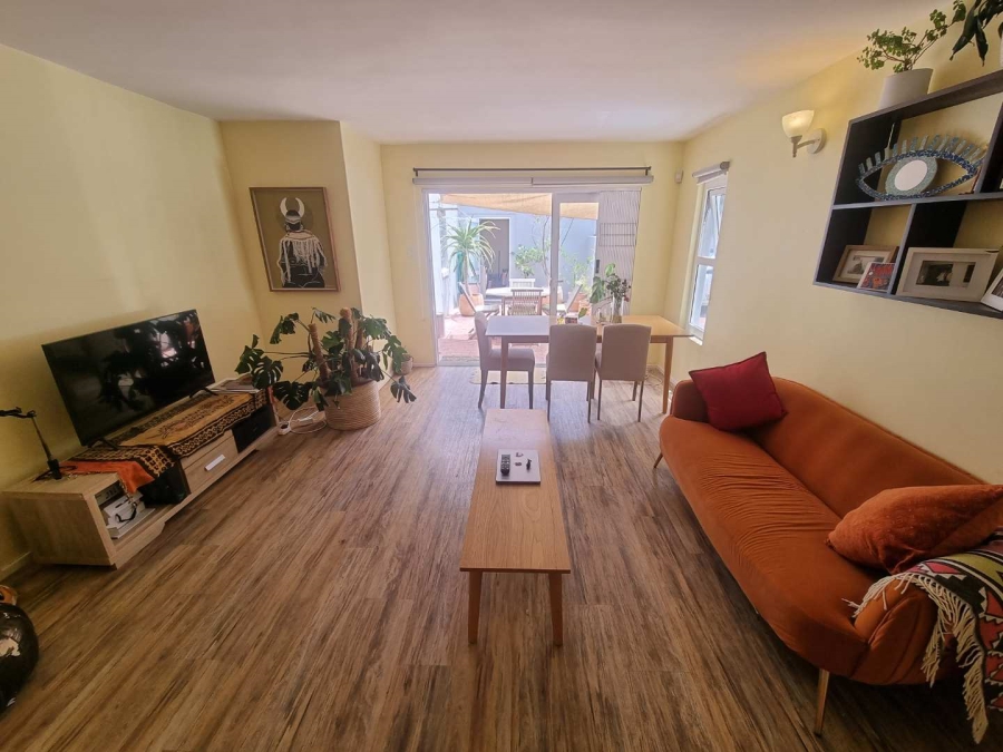 To Let 2 Bedroom Property for Rent in Claremont Upper Western Cape